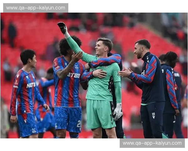 伦敦南部的铁血交响:水晶宫VS南安普顿,一场关乎尊严与生存的午后博弈 伦敦南部的铁血交响:水晶宫VS南安普顿,一场关乎尊严与生存的午后博弈